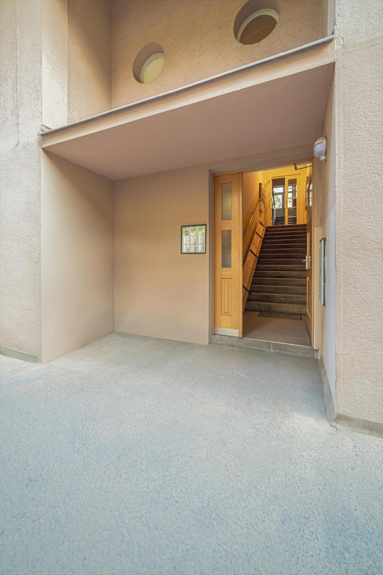 Spacious Central Budget-friendly By Rentez Apartament *